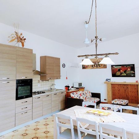 Casa Vacanze Sole E Mare Teulada Exteriér fotografie